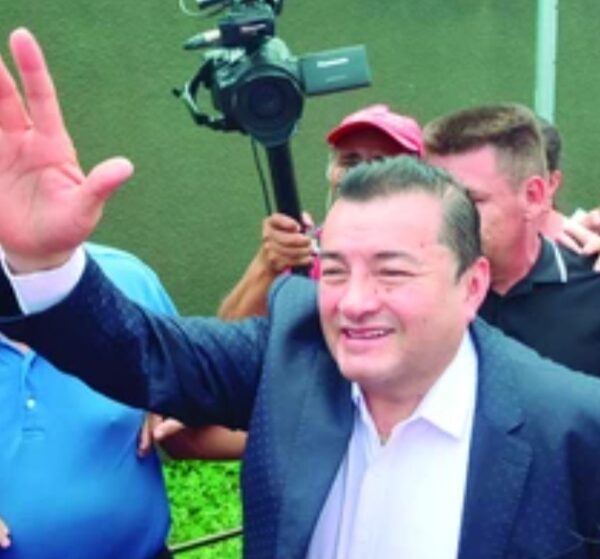 Fiscalía afirma que Fernández admitió observaciones en siete obras de pavimentación