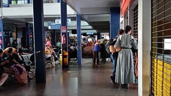 Protesta en la Bimodal: empresas cierran atención y sube el peaje