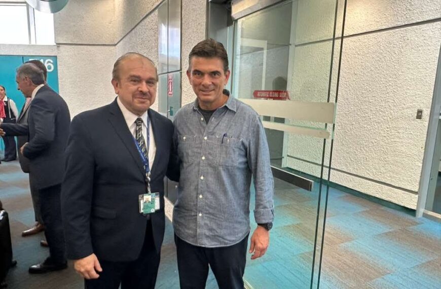 Rodrigo Paz llega a Estados Unidos para reunión con líderes latinoamericanos convocada por Donald Trump