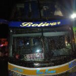 Dos pasajeros fallecen tras caída de piedra dentro de un bus que viajaba&hellip;