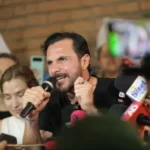 Velasco descarta alianzas con la “vieja política” rumbo a la segunda vuelta