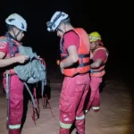 Rescatan a tres personas atrapadas en el río Piraí por crecida del caudal