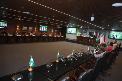 Santa Cruz sin autoridades: ALD definirá nuevo gobernador suplente por ausencia de Camacho y Aguilera