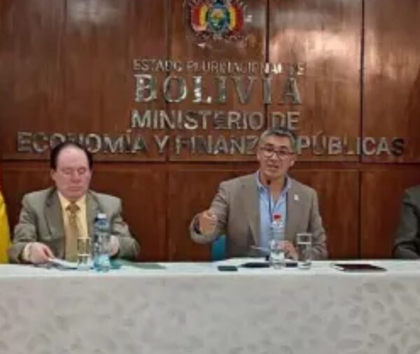 BCB habilita cambio voluntario de billetes de la Serie B por Serie A desde este lunes