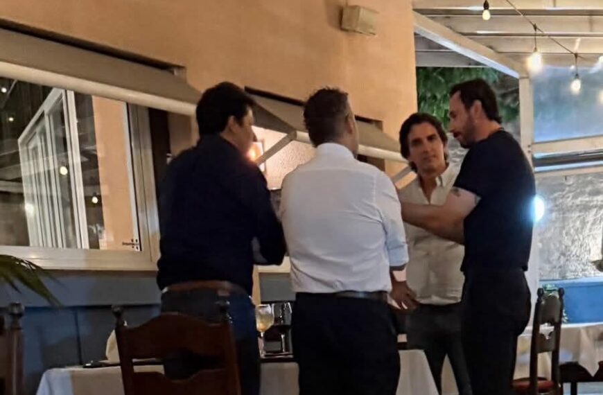 Encuentro entre líderes cruceños genera respaldo en redes