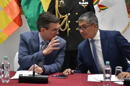 Gobierno libera uso de tarjetas para compras en el exterior&hellip;