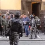 Policía gasifica marcha de la COB en inmediaciones de plaza Murillo