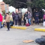 Policía despeja ingreso al aeropuerto de El Alto tras gasificación a manifestantes