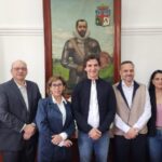 Contraloría coordina con autoridades cruceñas acciones de control y transparencia