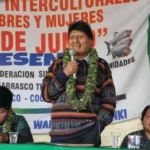Evo Morales afirma que los bloqueos seguirán y que los movilizados se organizan&hellip;