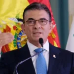 Gobierno promulga el DS 5654 y restringe los descuentos por planilla a funcionarios…