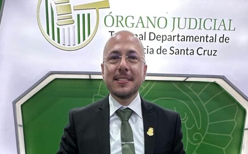 Juez Evert Zeballos cumplirá medidas sustitutivas mientras es investigado por&hellip;