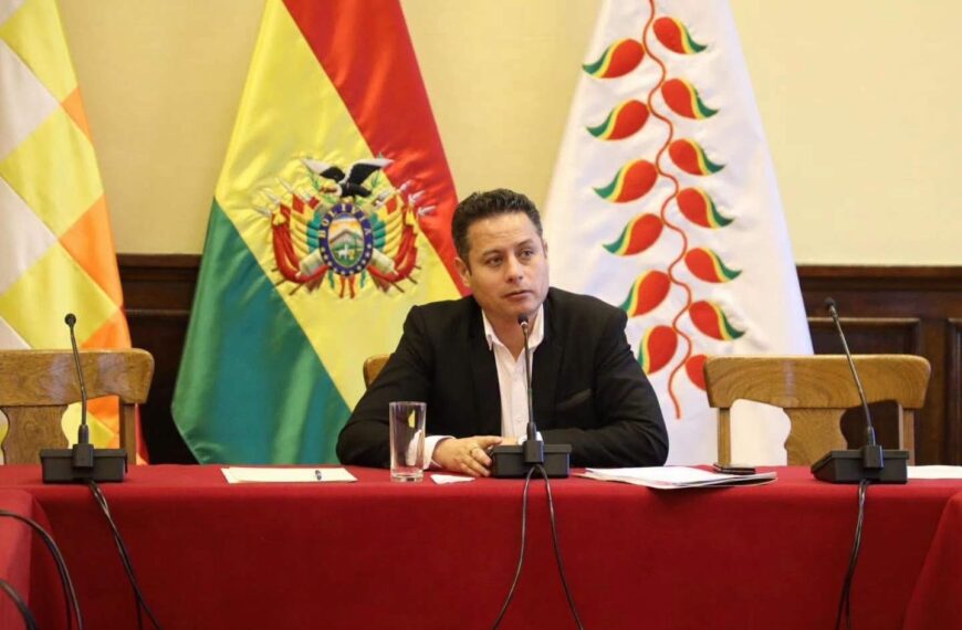 Lara responde a Sokol: “La Policía no califica procesos, cumple…