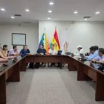 Transportistas descartan paro tras reunión con el Gobierno por el precio del diésel