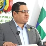 APREHENDEN A CUATRO POLICÍAS POR PRESUNTAS LLAMADAS DESDE LA CELDA DEL EXFISCAL ROGER…