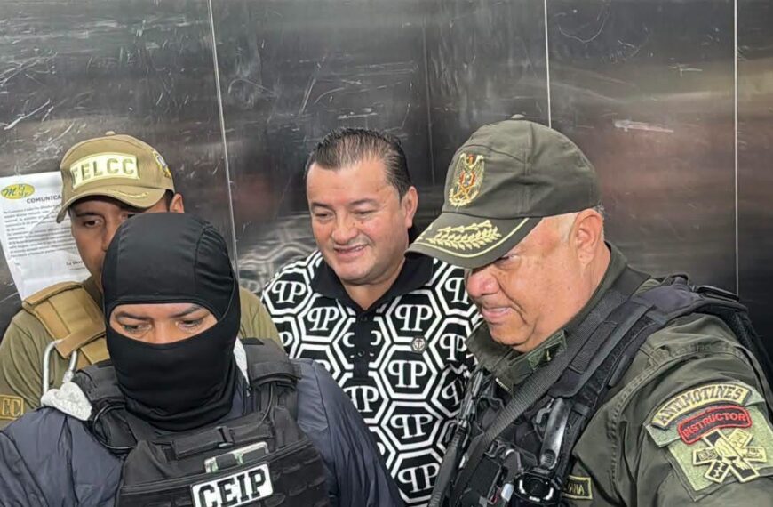 ALCALDÍA PREPARA NUEVA DENUNCIA CONTRA JHONNY FERNÁNDEZ: REPORTAN QUE DINERO&hellip;