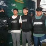 FELCC DESARTICULA BANDA CRIMINAL DEDICADA A ATRACAR LIBRECAMBISTAS EN SANTA CRUZ: TRES ADULTOS…