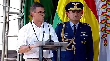 Paz denuncia amenazas de muerte contra parlamentarios durante cambio del Fiscal General